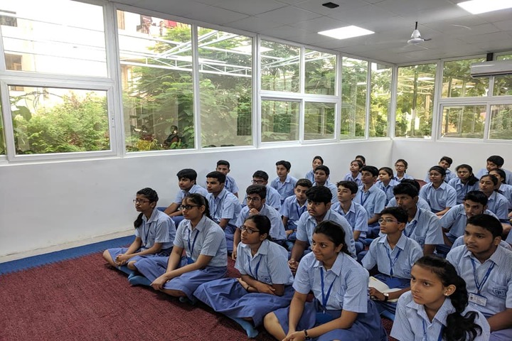 Prarambhika-Students