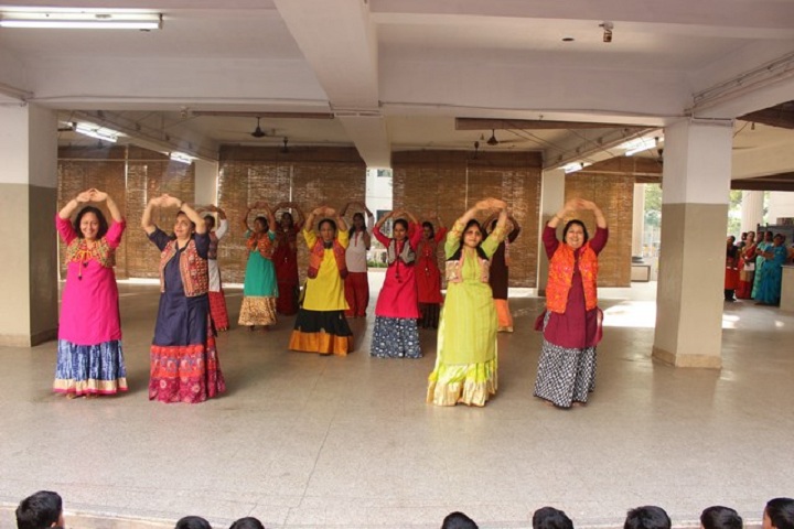 Sir Mutha School - Children's day