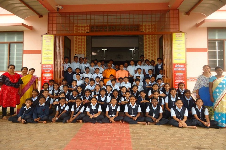 Sishya School - students
