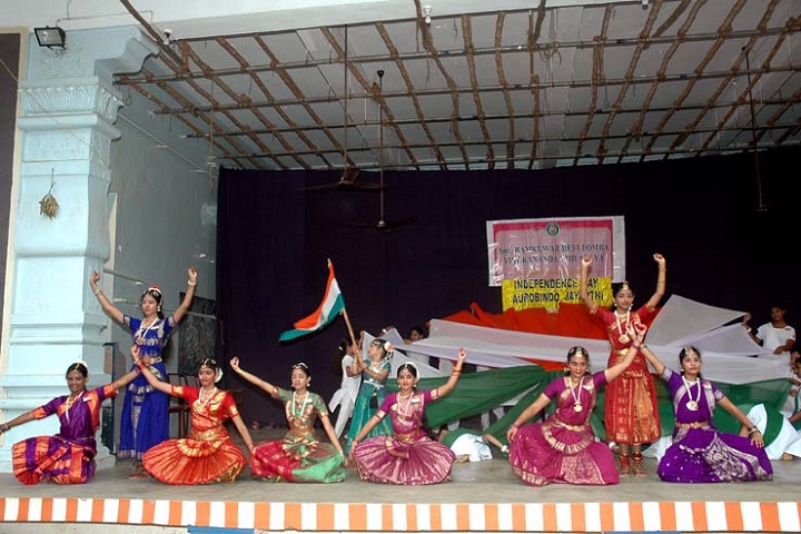 Ramkuwar Devi Fomra Vivekananda Vidyalaya-Independence day