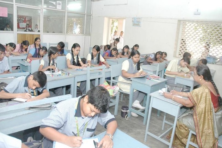 Ramkuwar Devi Fomra Vivekananda Vidyalaya-classroom