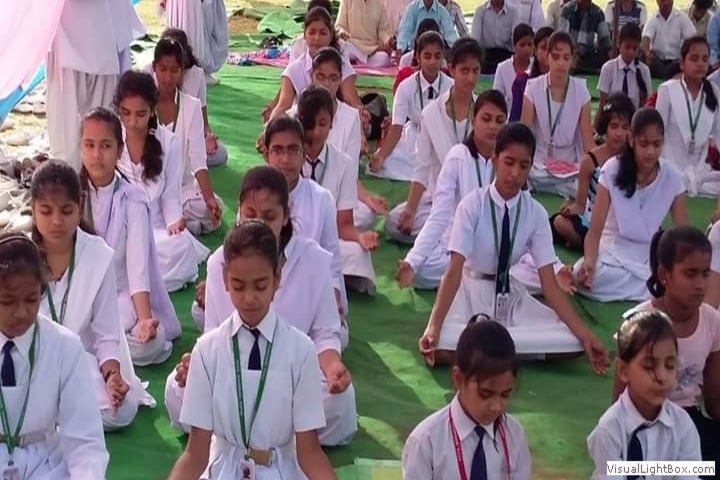 Pratibha Pallavan Public School-Yoga