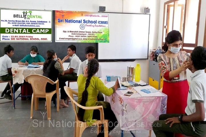 Sri National School-Dental camp