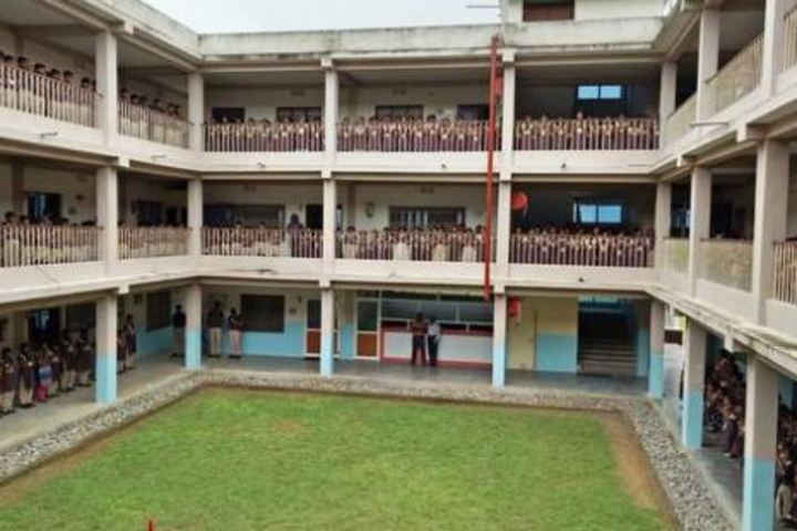 Carmel English School-Campus