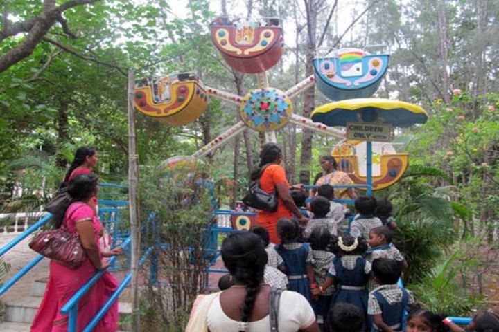 Thriveni Academy-Picnic