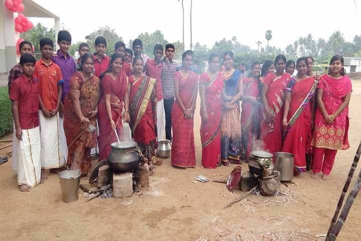 Velalar Vidyalayaa Senior Secondary School-Pongal Celebrations