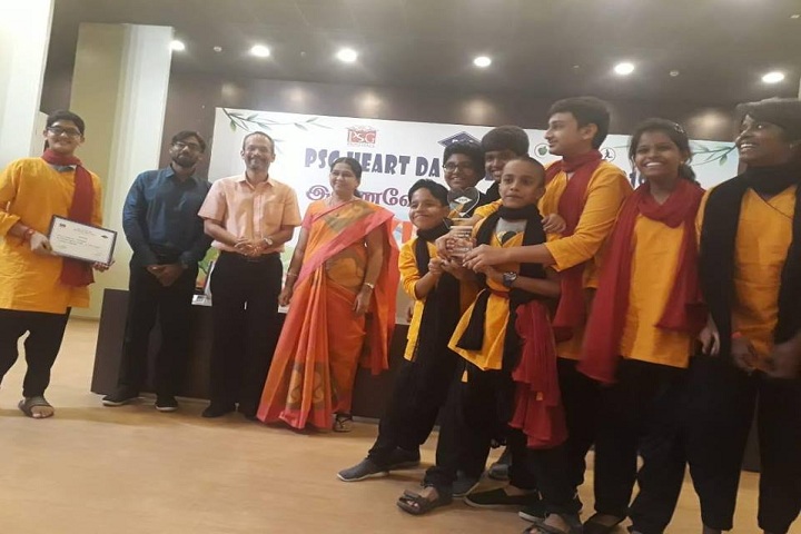 Vidyaniketan Public School-Certificate Distribution