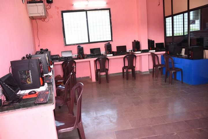 Almas High School-Computer Lab