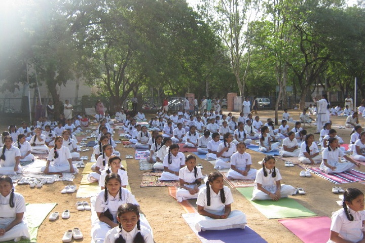 Bharatiya Vidya BhavanS Vidyashram-yoga