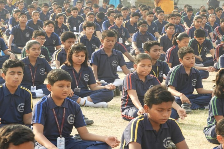Radiant International School-Yoga
