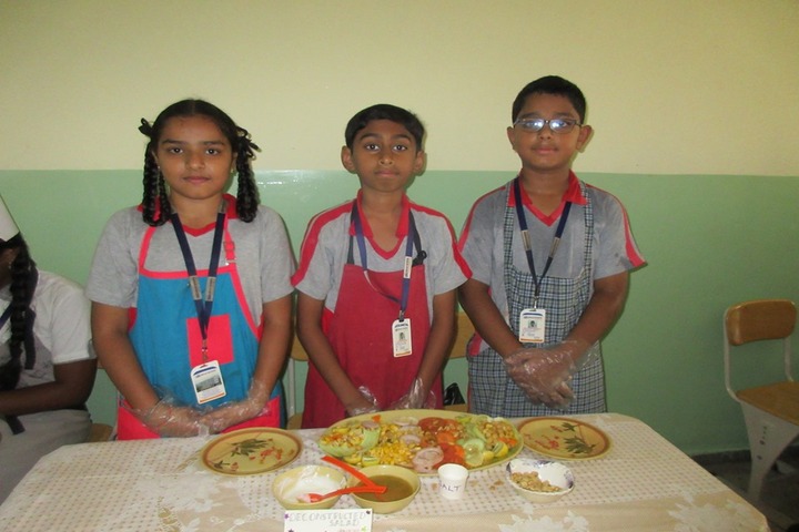 Delhi School Of Excellence-Food Fest