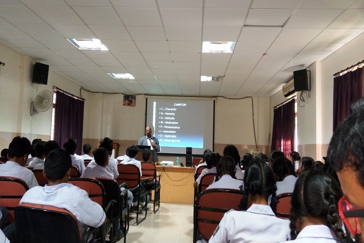 Gmr Chinmaya Vidyalaya-Smart Classroom