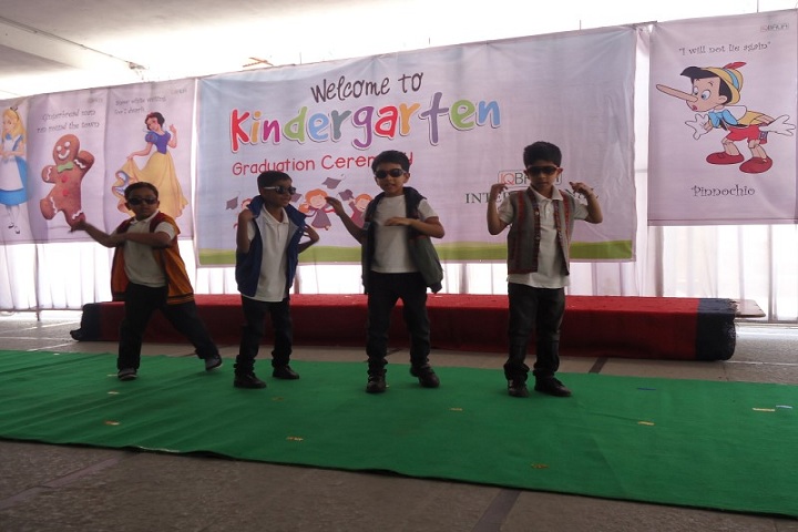 Iqbalia School-Graduation Day