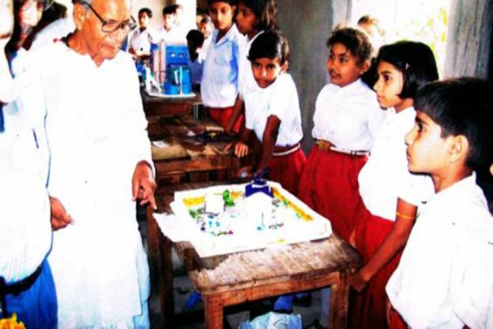 Ramakrishna Vidyamandir High School-Exhibition