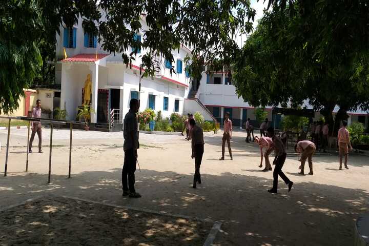 Ramakrishna Vidyamandir High School-Swach Bharath