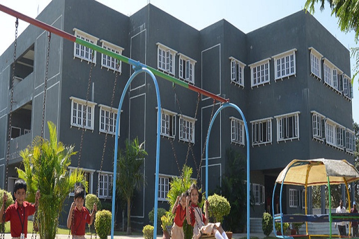 Mount Carmel Global School-Campus