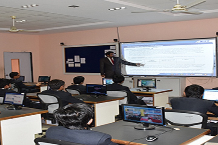 Shree Neelkanth Vidyapeeth International School-Class