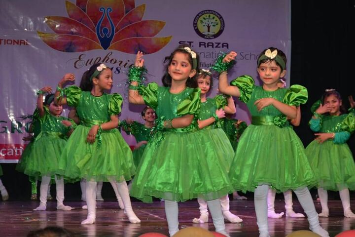 Raza International Girls School-Dance