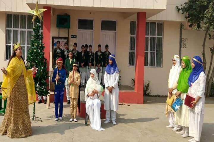 Raza International Girls School-Skit