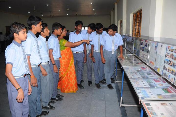 Oasis School Of Excellence-School Exhibition