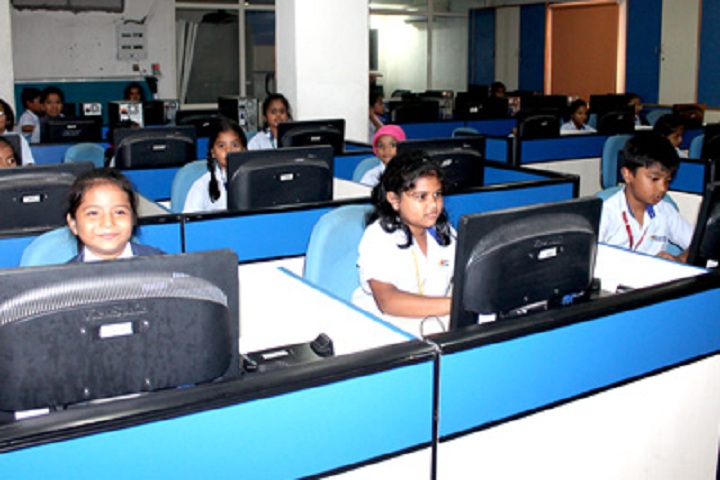 Prachin Global School-IT Lab