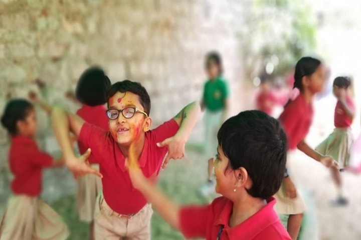 Prerana Waldorf School-Holi Celebrations