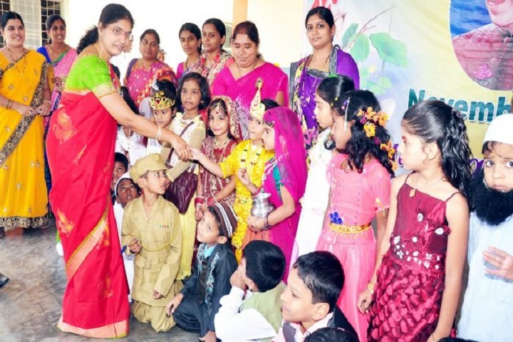 S V M Central Public School-Fancy Dress Competition