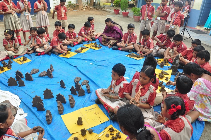 S V M Central Public School-Making of Eco Friendly Ganesh Idols