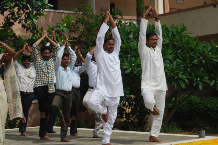 Sai Spurthi D A V School-Yoga Day