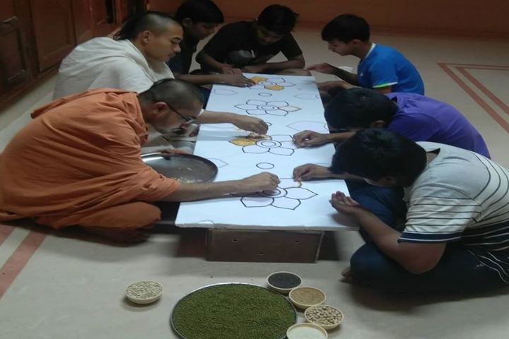 Shree Swaminarayan Gurukul School-Creative Arts