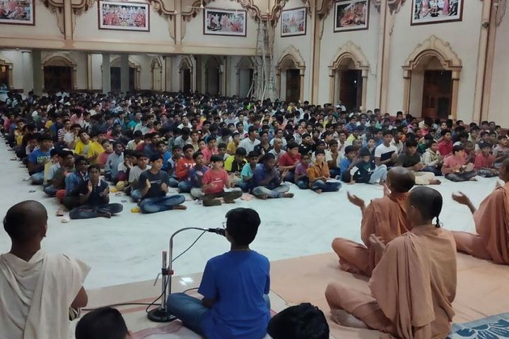 Shree Swaminarayan Gurukul School-Seminar