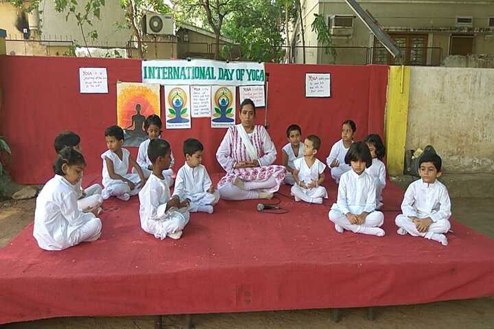Sister Nivedita School-Yoga