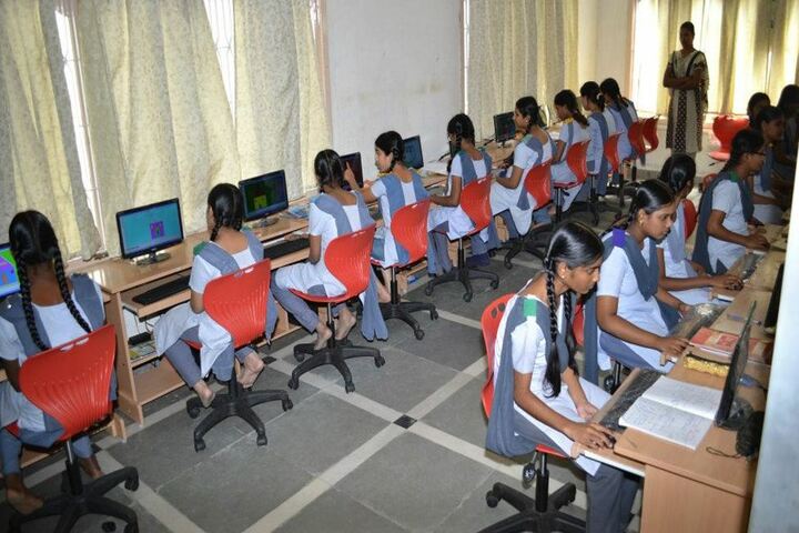 Chigurupati Sri Krishnaveni School-Computer Lab
