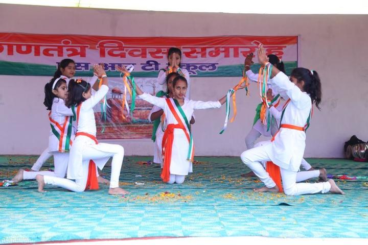 S R T School-Republic Day