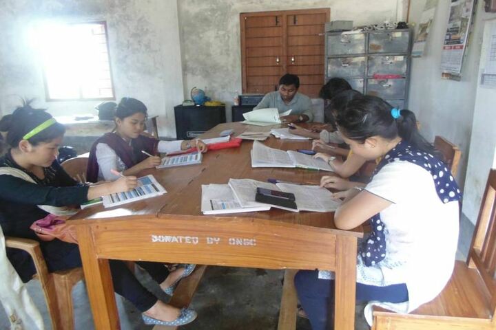 Synod Foundation English Medium School-Library