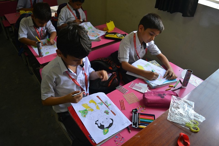 A M World School-Drawing Event