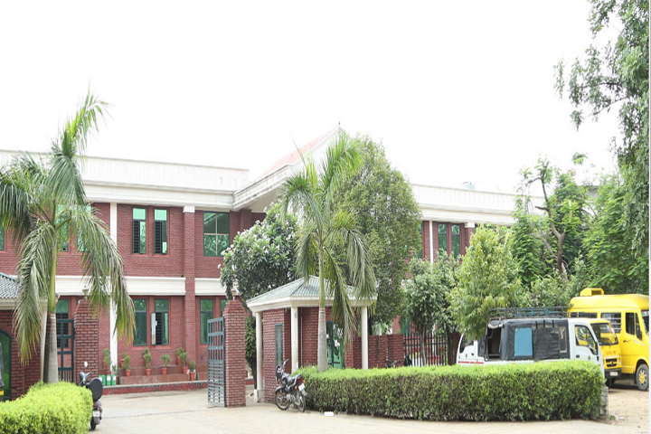 Aadharshila The School-Campus