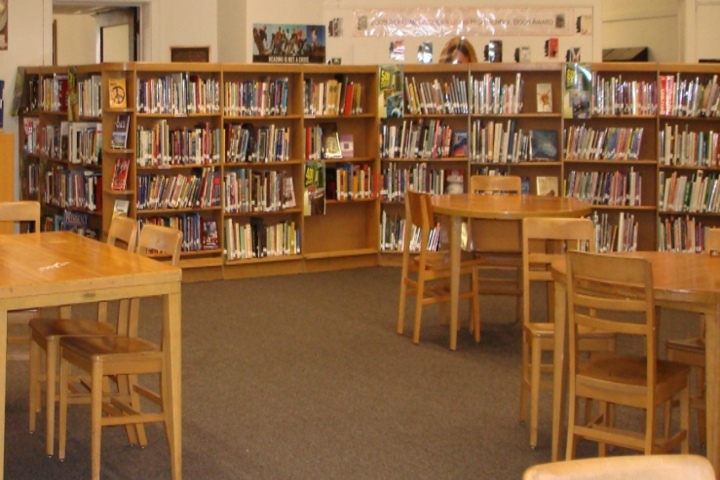 Abhay Pratap Singh International School-Library