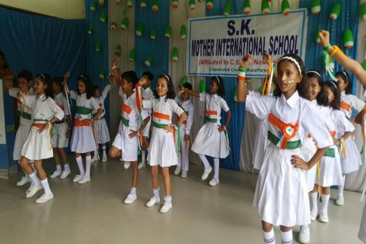 S K Mother International School-Kids Dance