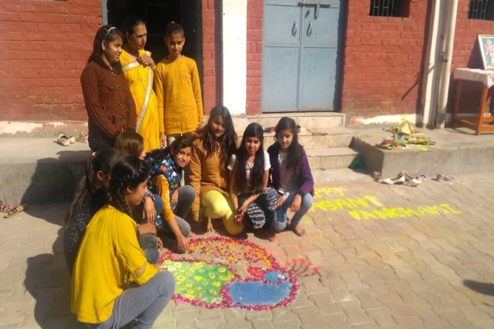 Agra Vanasthali Vidyalaya- Rangoli
