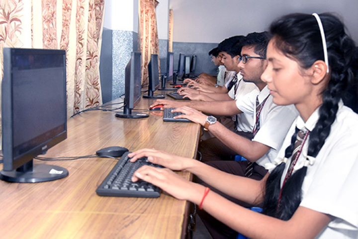 S K P Vidya Vihar-Computer Laboratory