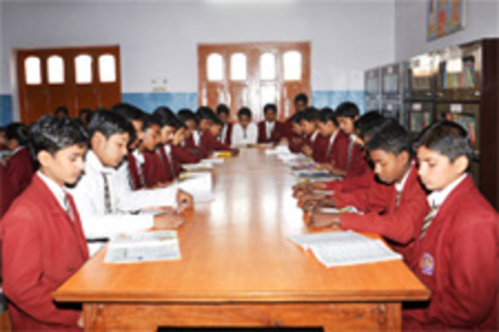 S K P Vidya Vihar-Library