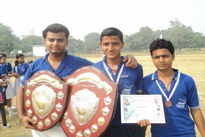 Air Force School - Award Receiving