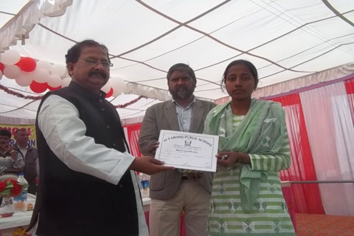 Al Farooq Public School - Certificate Distribution