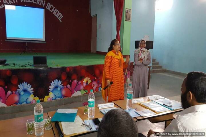 Aligarh Modern School- Speech On Parents Day