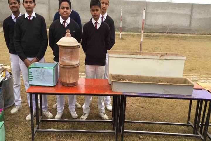 Alingua Public School - Exhibhition Day