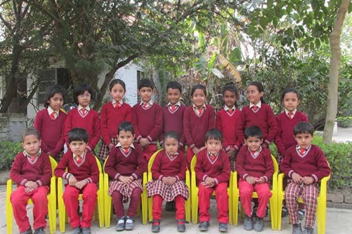 Aliyah Public School - Kg Class Picture