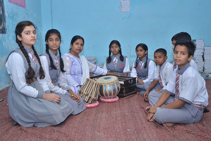 Allahabad Public School College - Music Lab