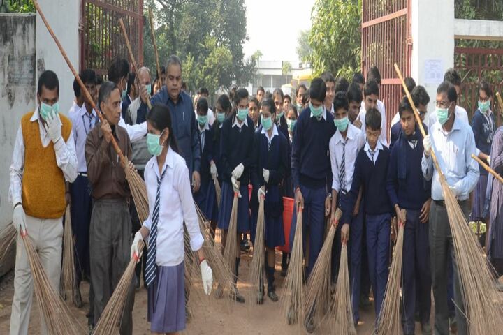 S T SeverinS High School-Swachh Bharath