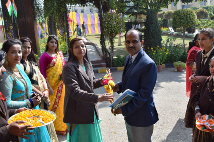 Alphine International School - Welcoming The Guest